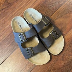 Men’s Brown Sandals NWOT